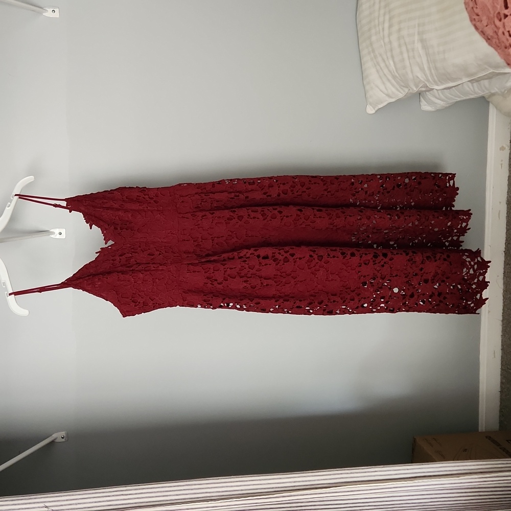 Burgundy ASTR lace dress